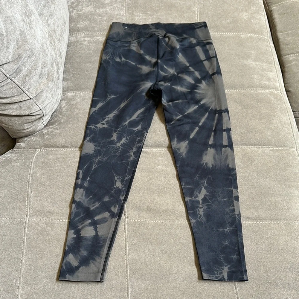 Aerie Kids Charcoal Tie-Dye Leggings